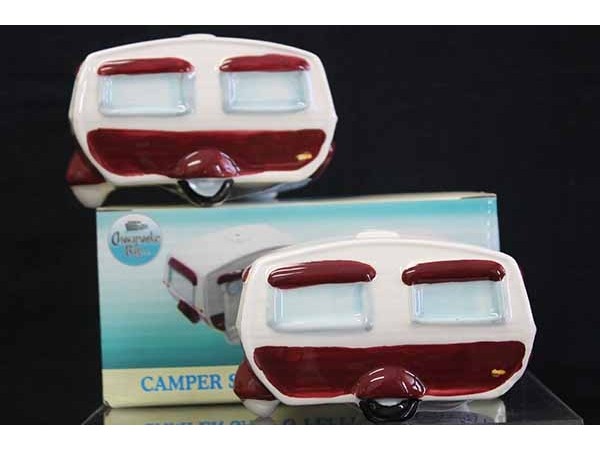 Red and White Campers S&P Set